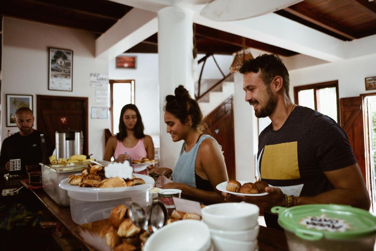 Esperanto Bed & Breakfast Surf Hostel Montañita Buitenkant foto