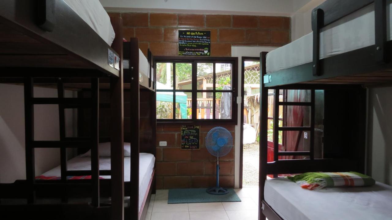 Esperanto Bed & Breakfast Surf Hostel Montañita Buitenkant foto