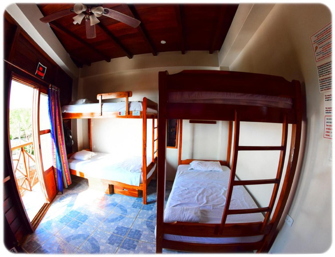Esperanto Bed & Breakfast Surf Hostel Montañita Buitenkant foto