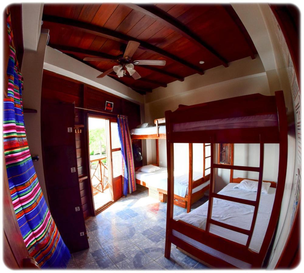 Esperanto Bed & Breakfast Surf Hostel Montañita Buitenkant foto