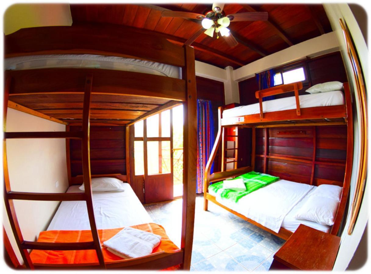 Esperanto Bed & Breakfast Surf Hostel Montañita Buitenkant foto
