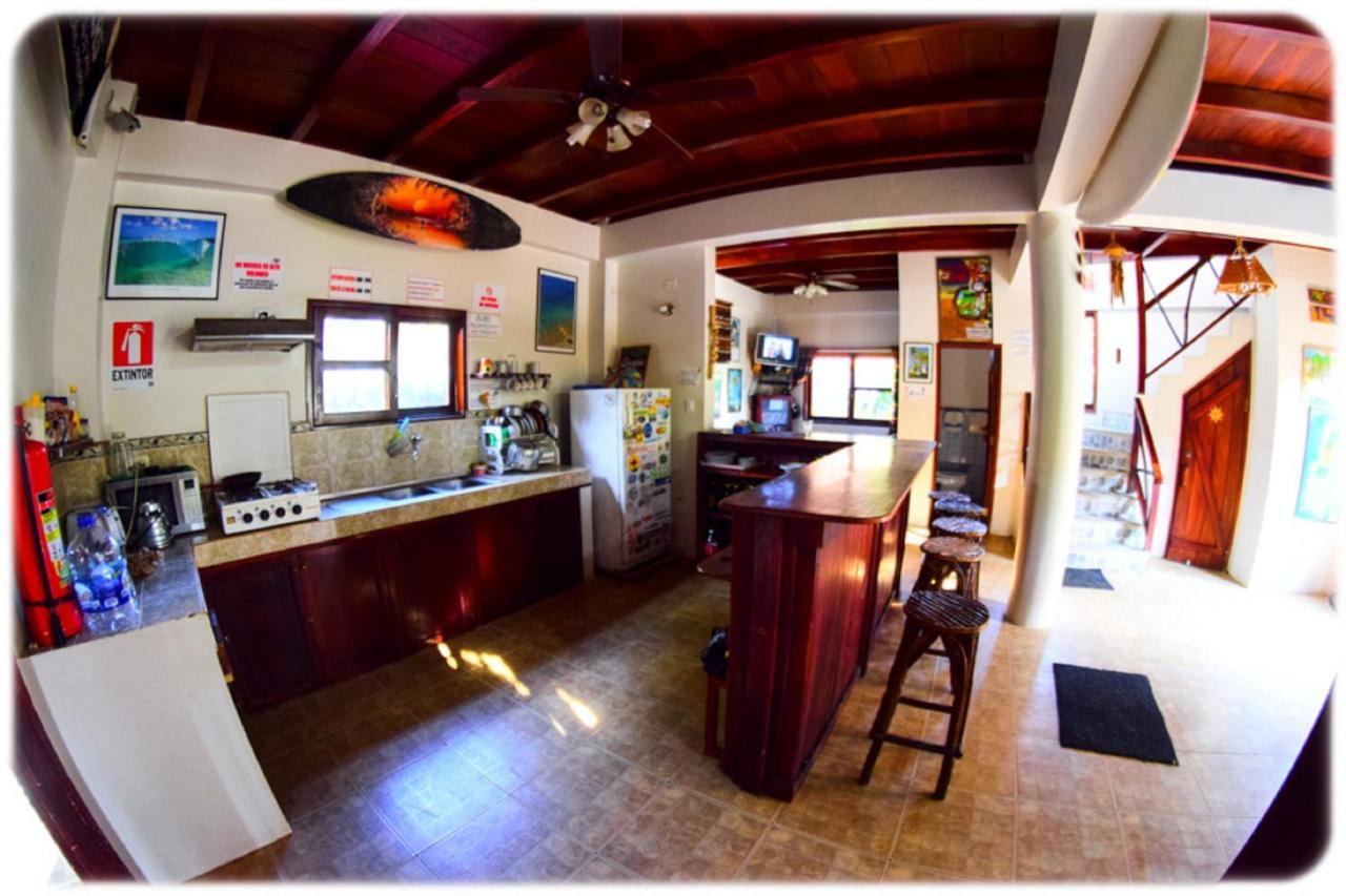 Esperanto Bed & Breakfast Surf Hostel Montañita Buitenkant foto