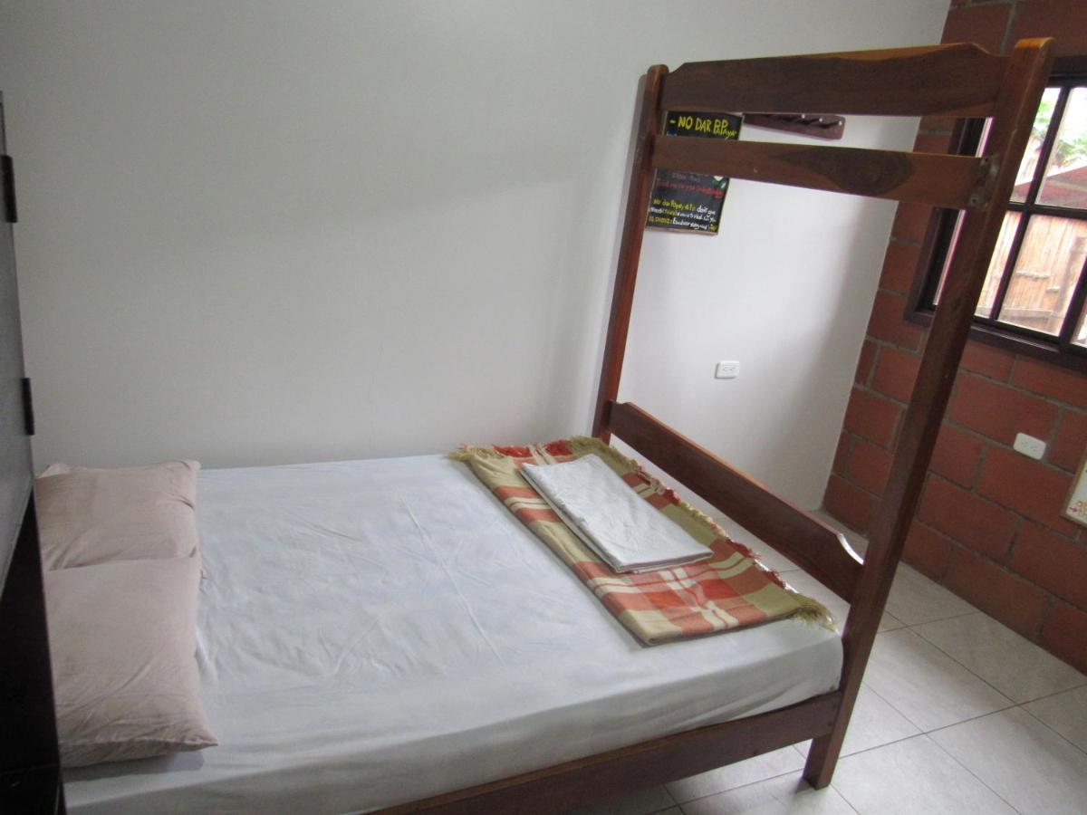 Esperanto Bed & Breakfast Surf Hostel Montañita Buitenkant foto