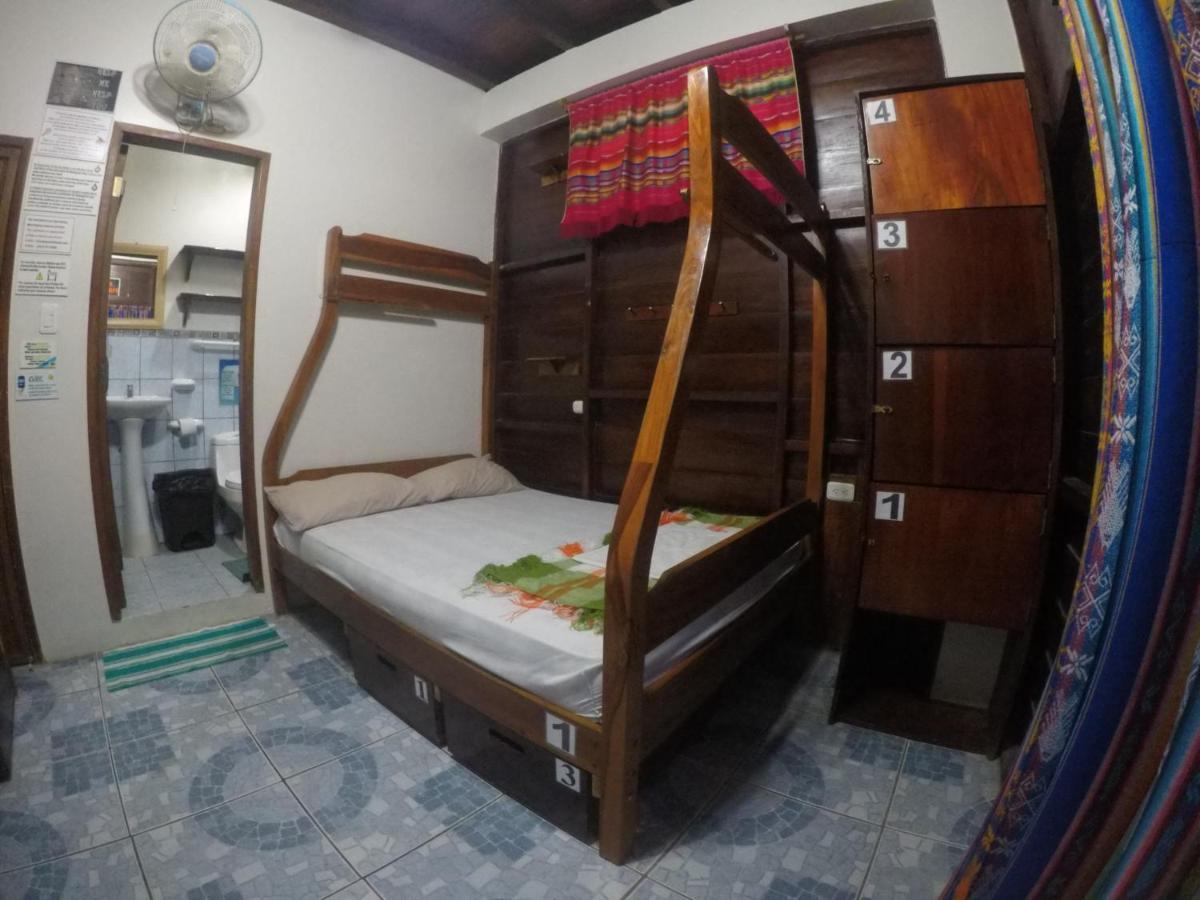 Esperanto Bed & Breakfast Surf Hostel Montañita Buitenkant foto