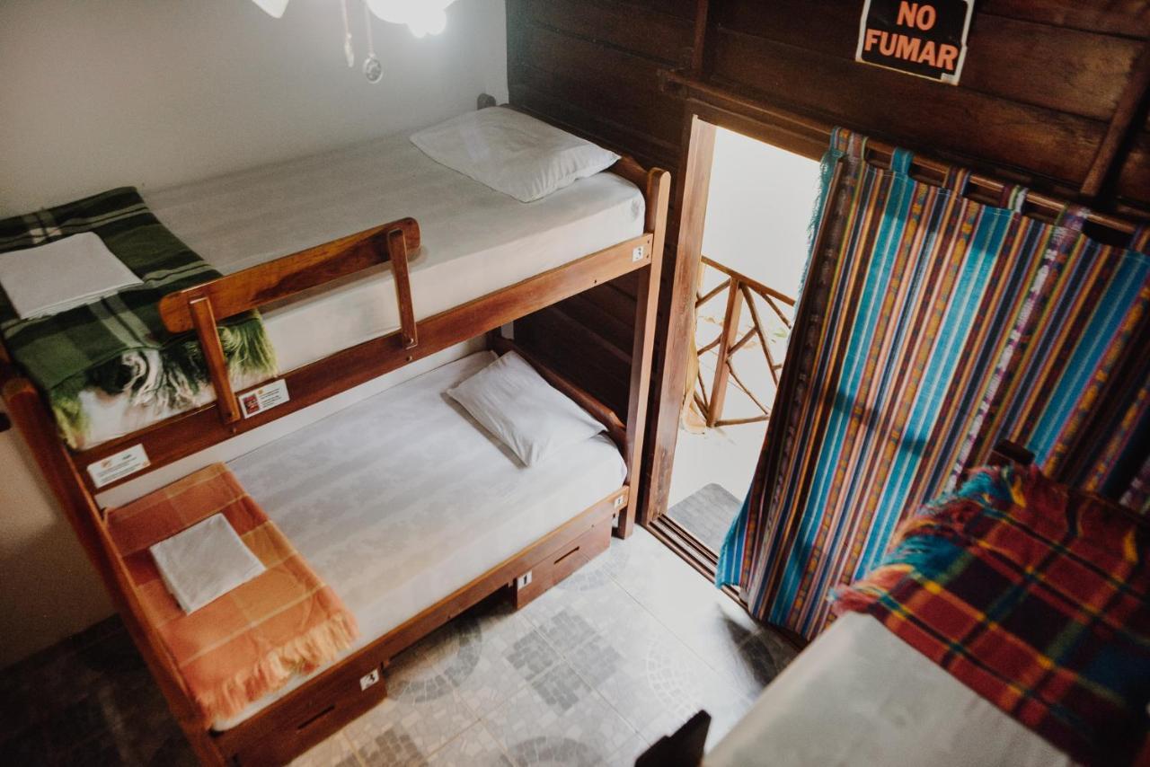 Esperanto Bed & Breakfast Surf Hostel Montañita Buitenkant foto