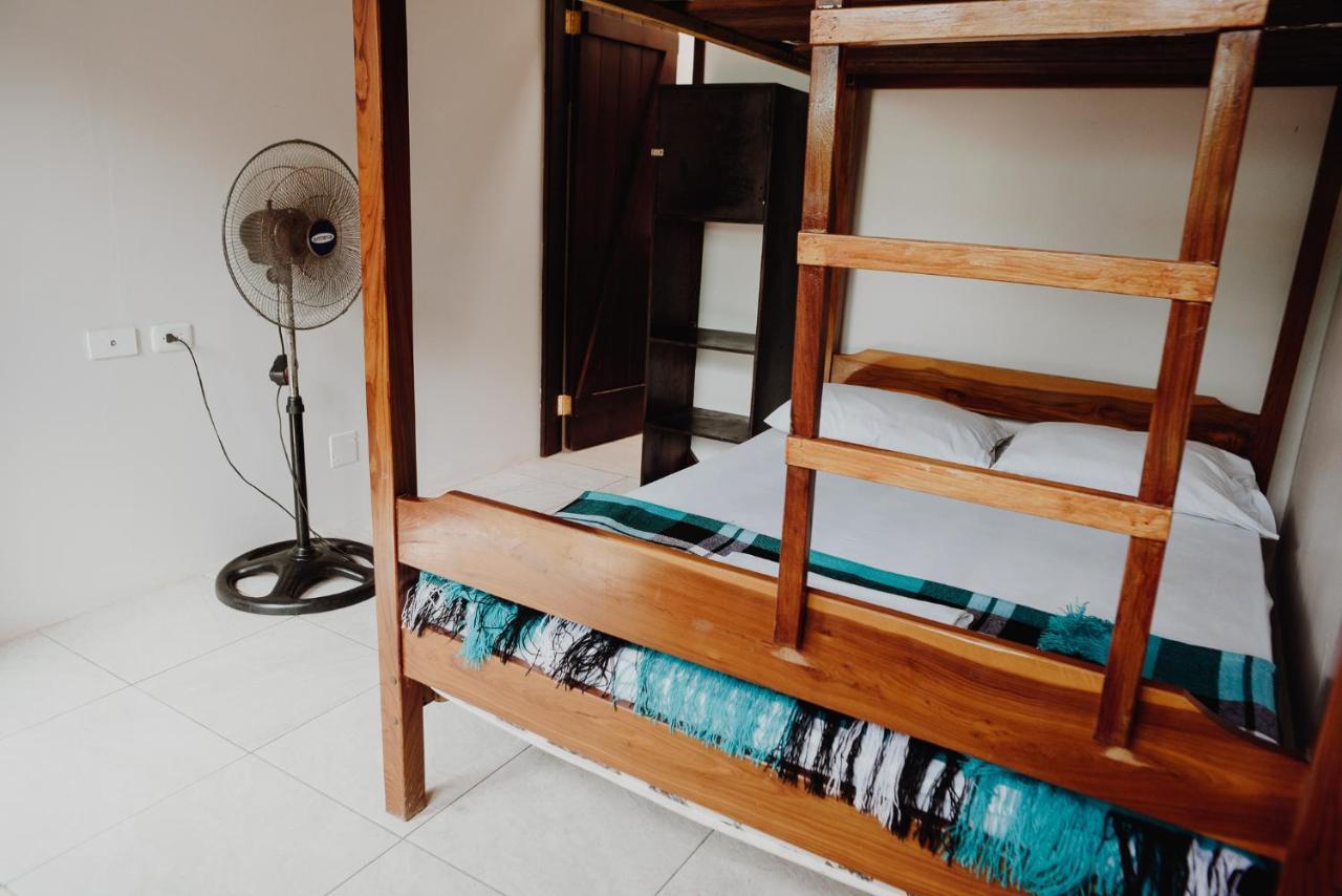 Esperanto Bed & Breakfast Surf Hostel Montañita Buitenkant foto