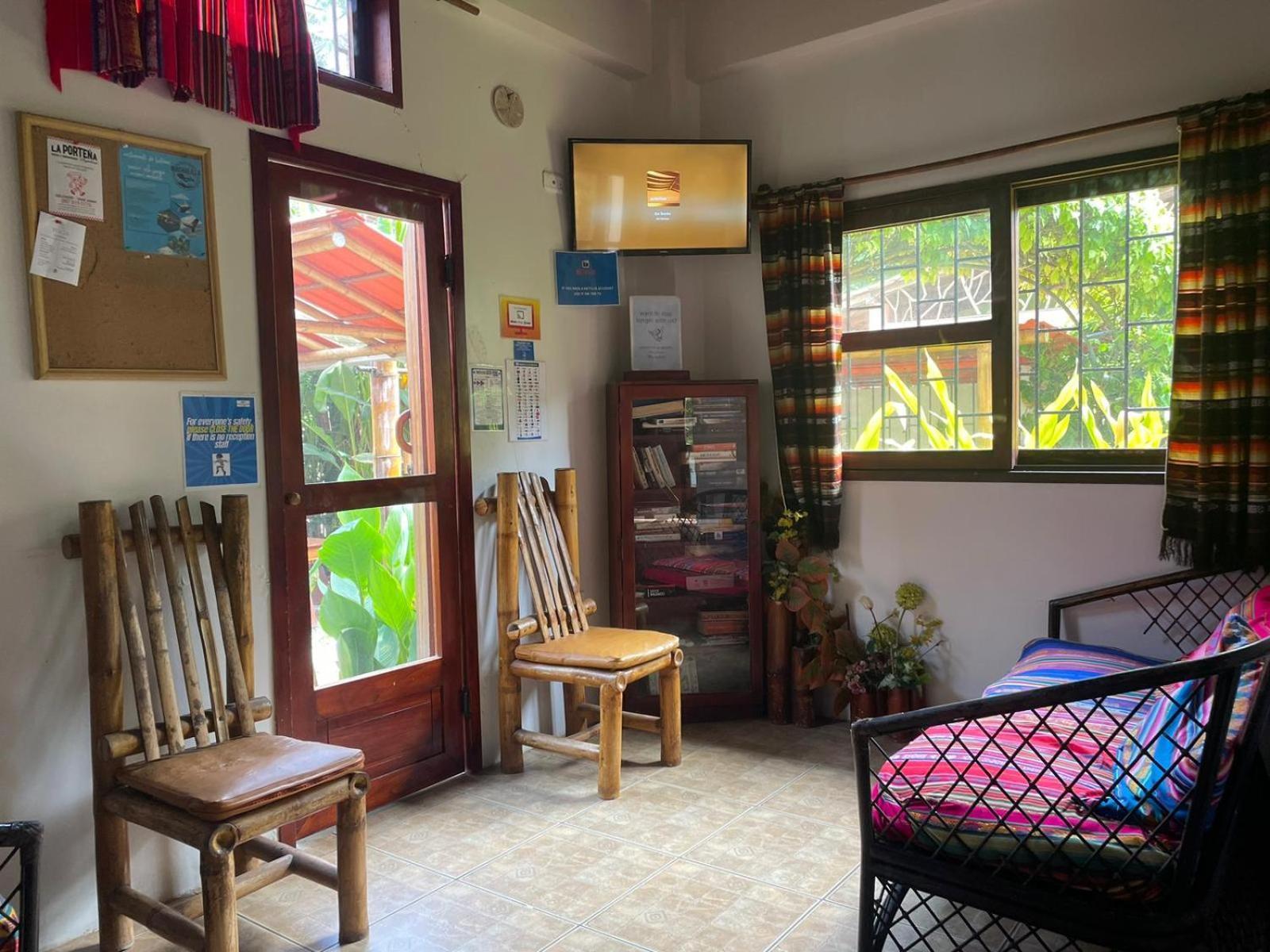 Esperanto Bed & Breakfast Surf Hostel Montañita Buitenkant foto