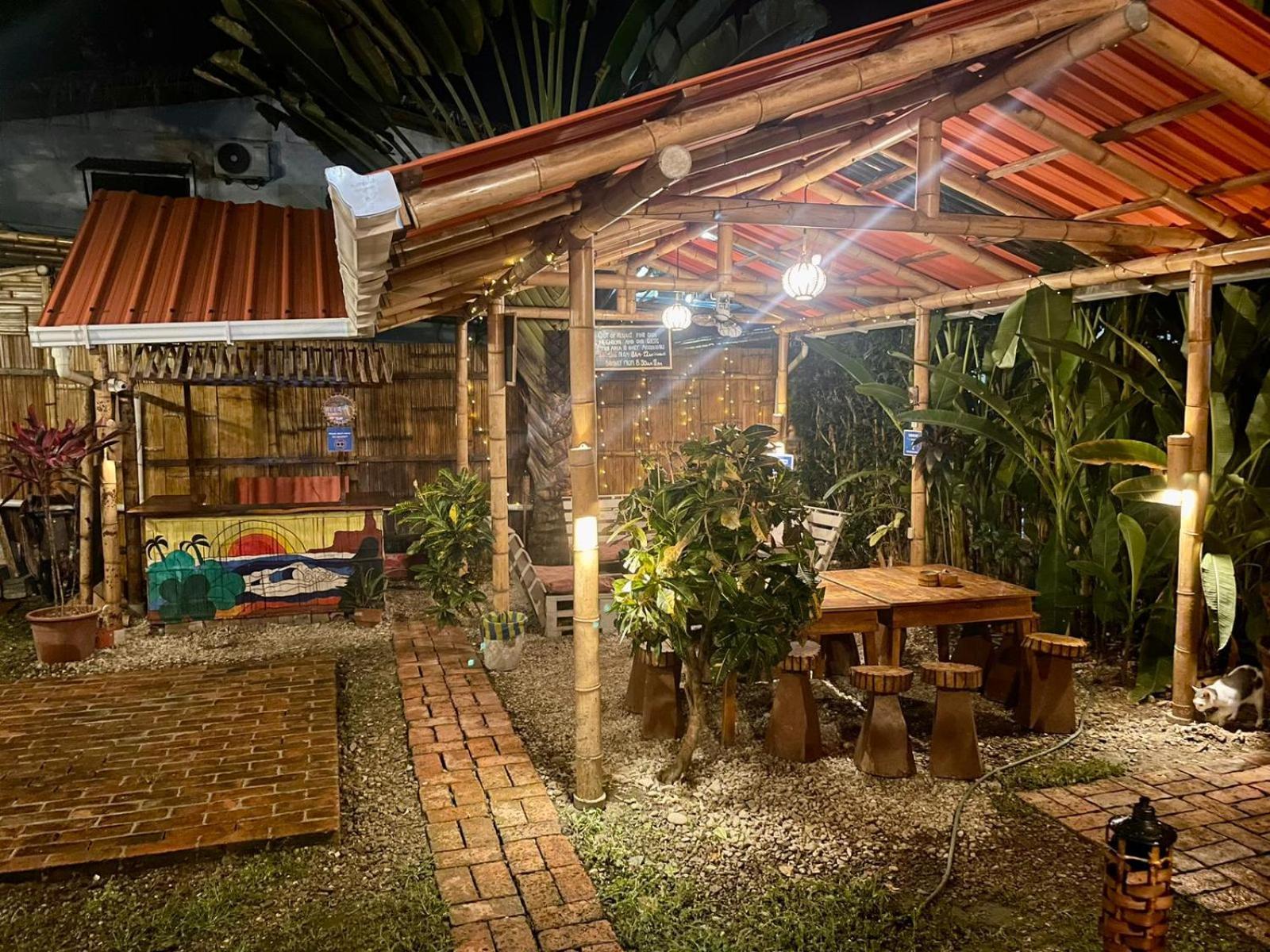 Esperanto Bed & Breakfast Surf Hostel Montañita Buitenkant foto